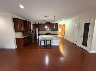 720 McRae Rd, Cary, NC 27519