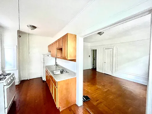 Rented by Pear NYC LLC | media 3