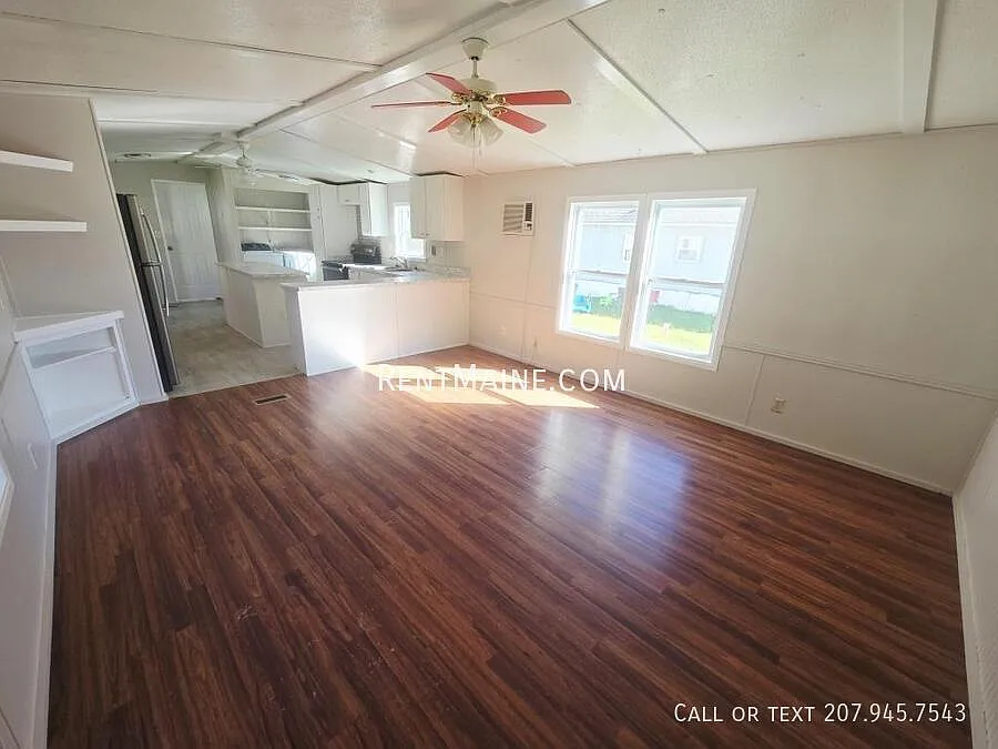 2 bed, $1,225 — Photo 1