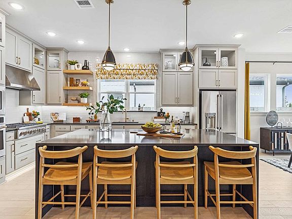 The Rolland - Kitchen