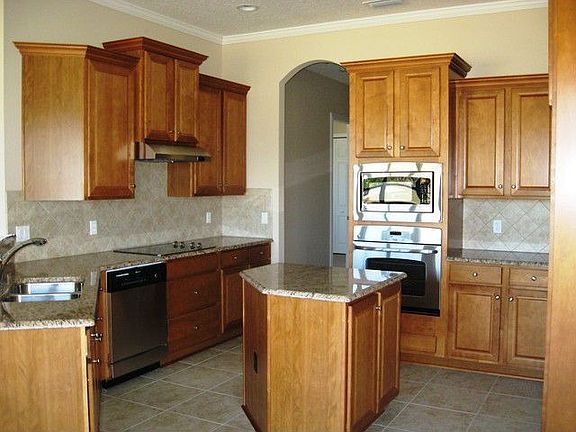 3rd image of 564 Christina Dr