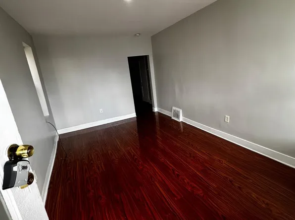 241 Cherry St, Sharon Hill, PA