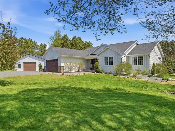 709 N Bay Rd, Somerset, WI 54025