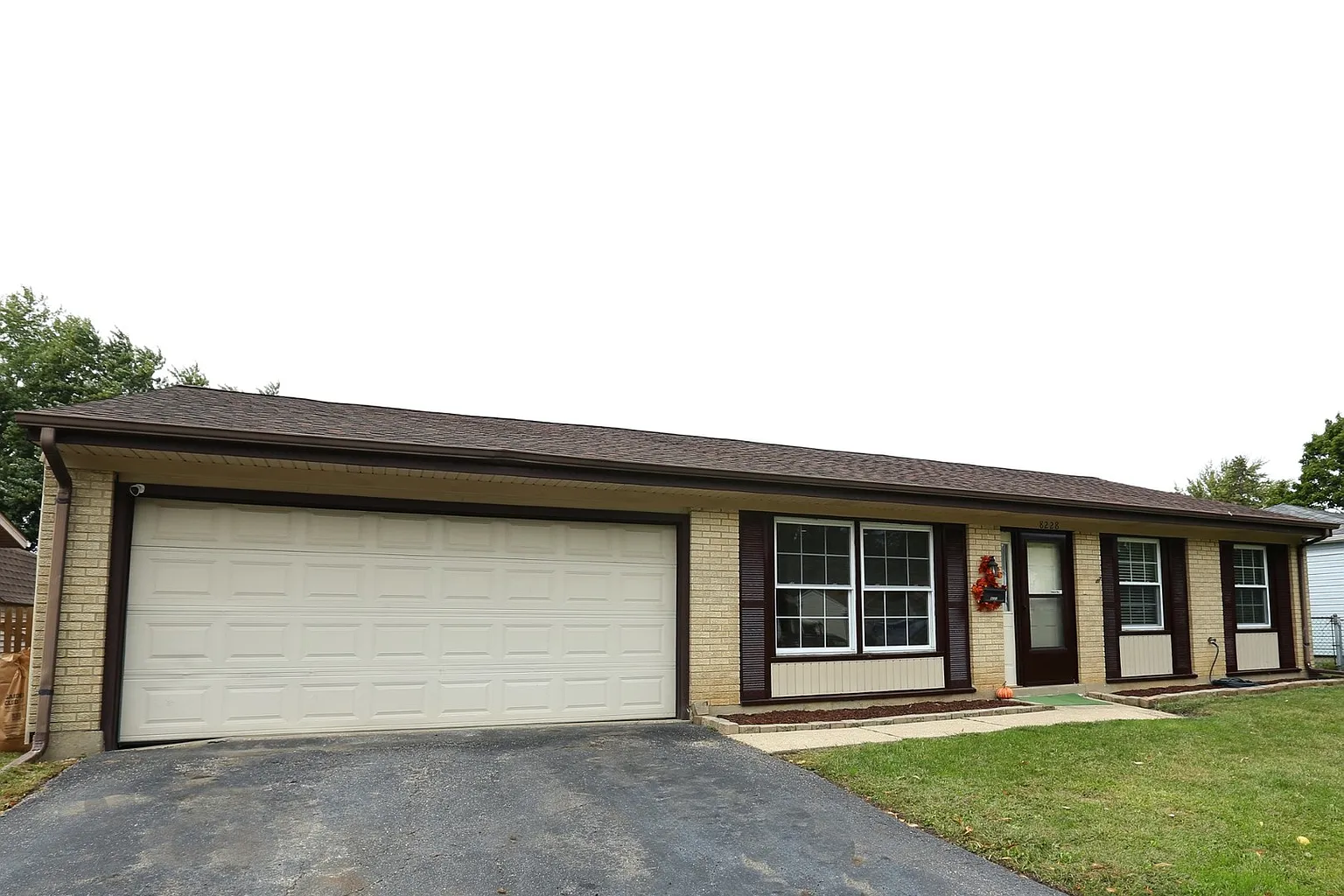 8228 Dartmouth Ln photo 1