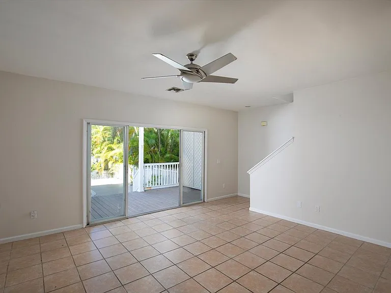 2613 Gulfview Dr — Photo 8