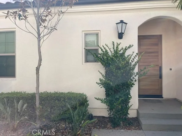 111 Holly Spgs, Irvine, CA 92618