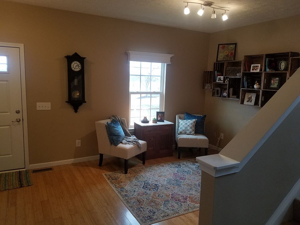 2529 Diamond St NE, Canton, OH 44721 Zillow