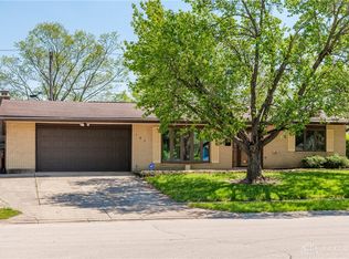 189 Katy Ln, Englewood, OH 45322