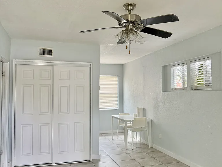3057 Belden St — Photo 2