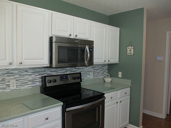 2nd image of 1457 Waters Edge Dr #11