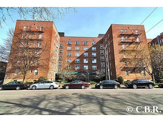 Sold by Coldwell Banker Reliable Real Estate | media 7