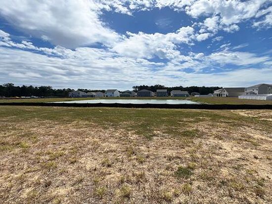 221 Yarrow Way, Moncks Corner, SC 29461