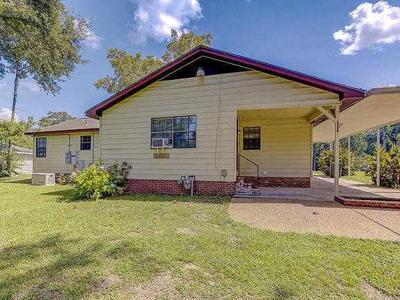4th image of 78 Clayton Dr
