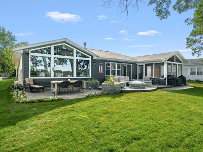 931 Treasure Island Dr, Mattawan, MI, 49071