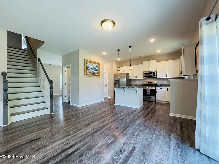 306 Independence Blvd — Photo 12