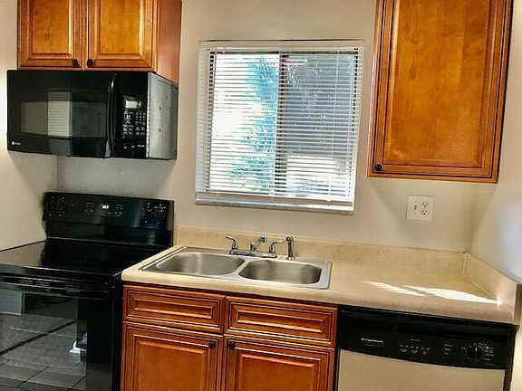 3rd image of 6034 Forest Hill Boulevard #104
