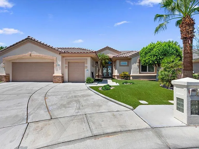 39305 Fernwood Glen Ct — Photo 2