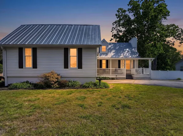 306 18th St, Butner, NC 27509