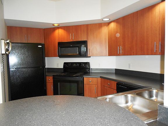 4th image of 100 N Federal Hwy APT 1038