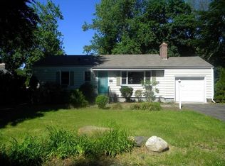 78 Havemeyer Ln, Old Greenwich, CT 06870