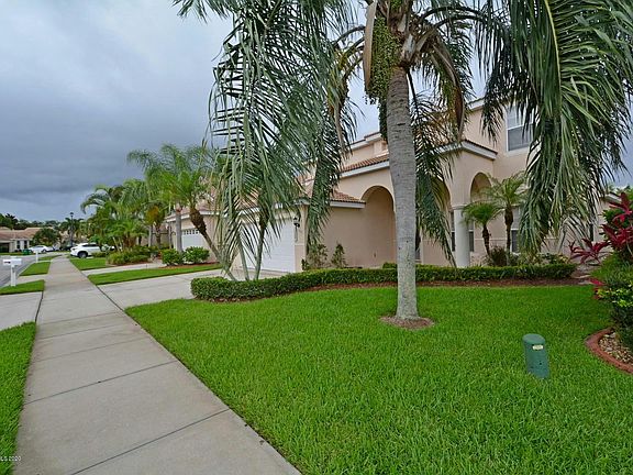 4th image of 820 Glen Abbey Way