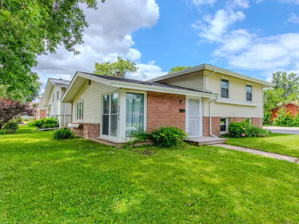 3846 169th St, Country Club Hills, IL 60478