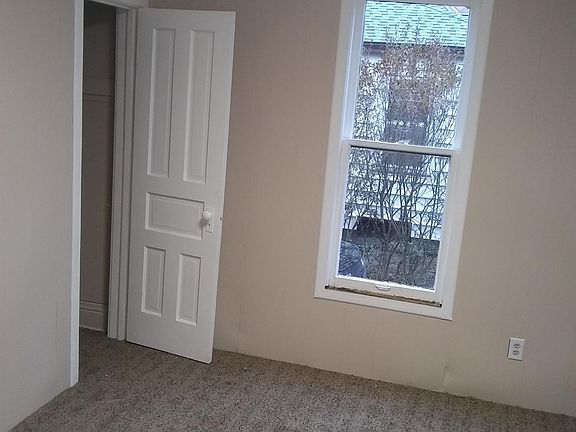 2nd image of 241 W 21st St