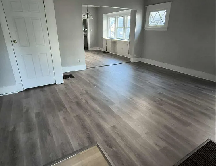 820 Butler St — Photo 3