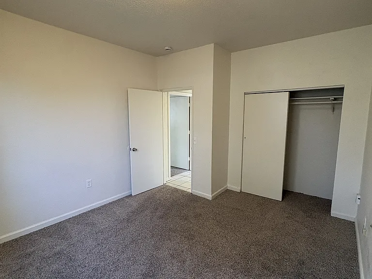 1115 Holly Ave #C — Photo 10