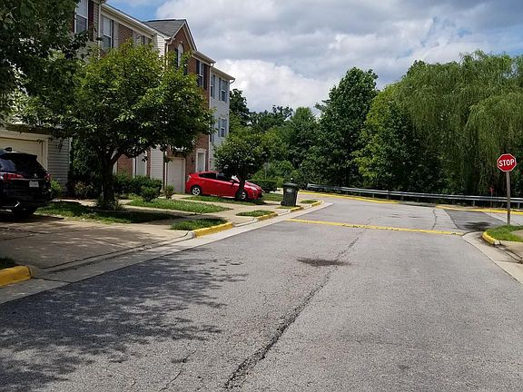 3rd image of 9725 Plaskett Forest Ln