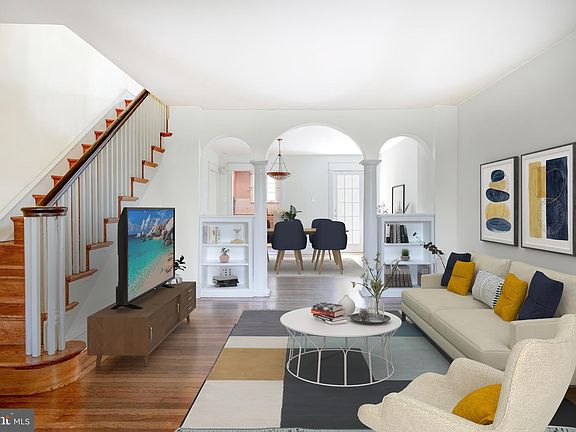 5th image of 3432 W Queen Ln
