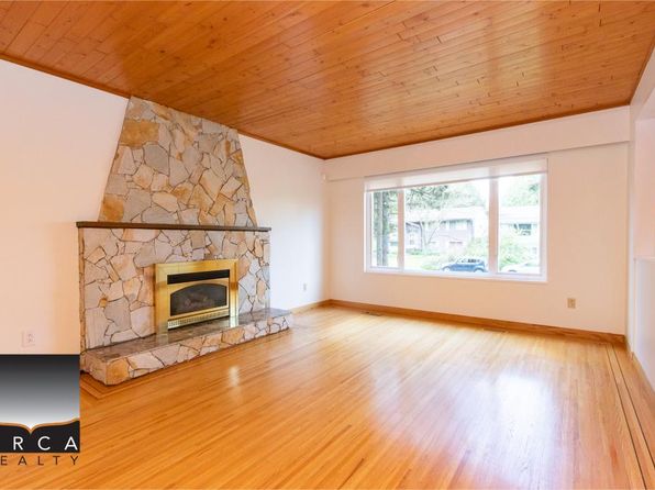 8572 Arpe Cres, Delta, BC V4C 3Y3