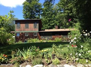 43 Lakeside Dr, Egremont, MA 01230