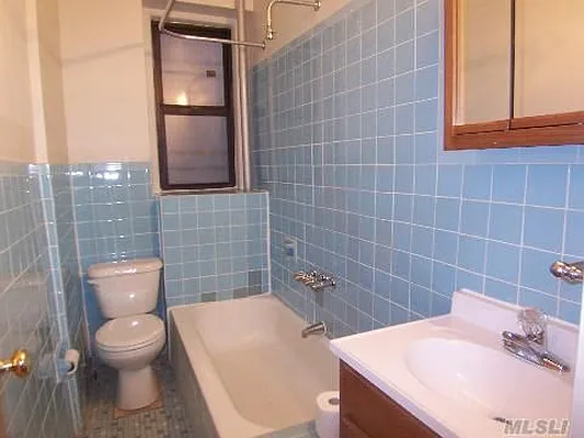 Sold by Century 21 American Homes | media 6
