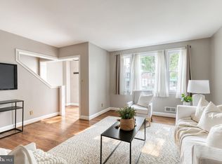 326 Greenlow Rd, Baltimore, MD 21228