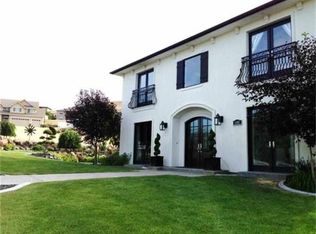 601 Queensgate Dr, Richland, WA 99352