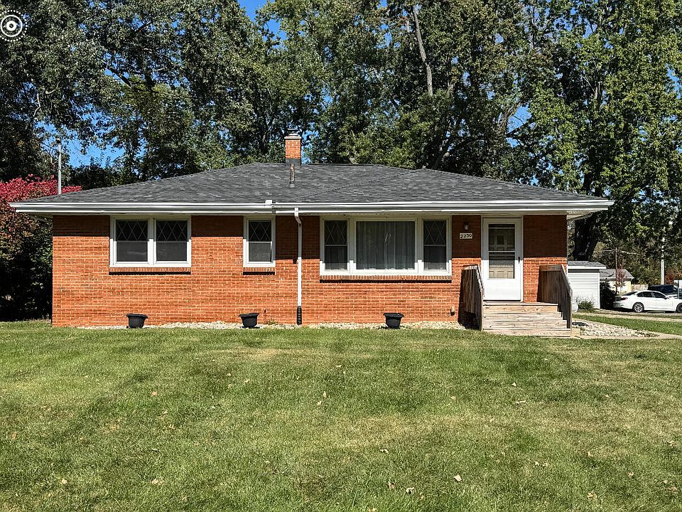 1st image of 2230 Saines Manor Dr