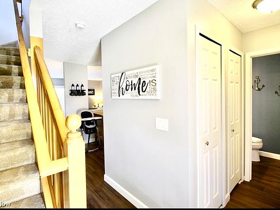 4th image of 9971 Beverly Ln