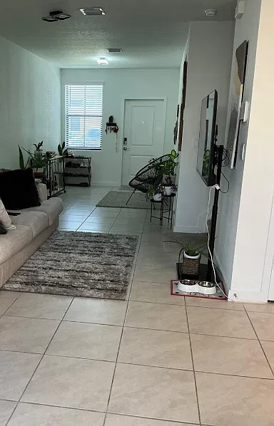 4 bed, 1580 sqft, $2,850 — Photo 3