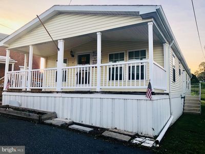 2 Pleasant Hill Ave, Akron, PA, 17501
