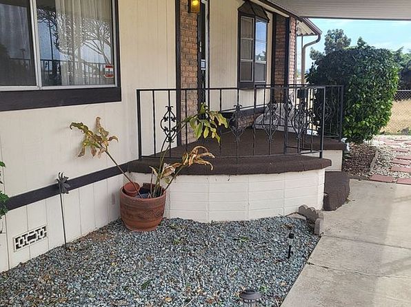 445 Orange Ave SPC 5