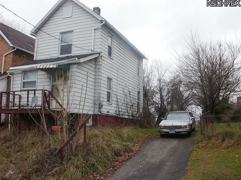1st image of 128 Jefferson St