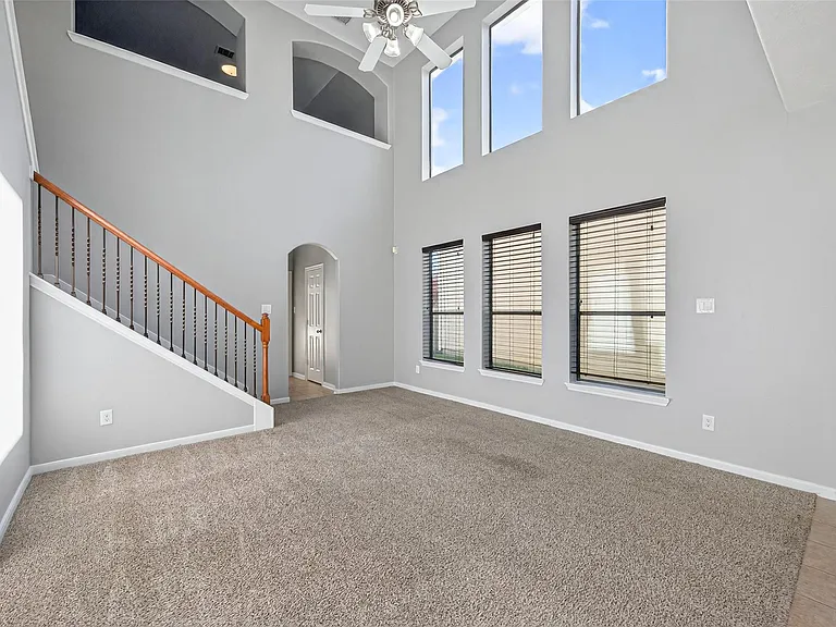 3646 Standing Rock Dr — Photo 2