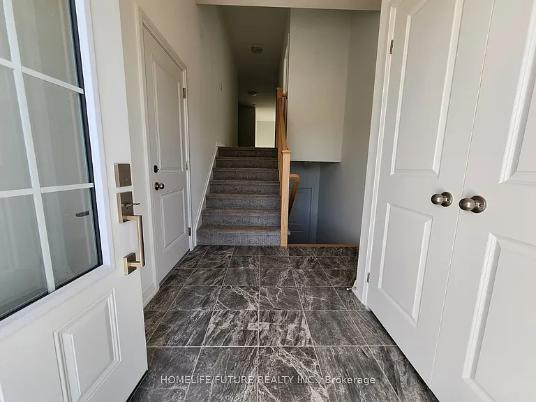 756 Burwell St #UPPER LEVEL — Photo 5