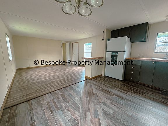 3rd image of 147 Sunshine Valley Drlot #23