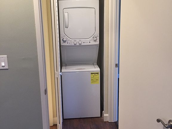 5th image of 3883 Jewell St APT B06