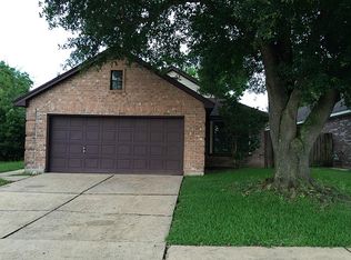 2426 Raintree Village Dr, Katy, TX 77449