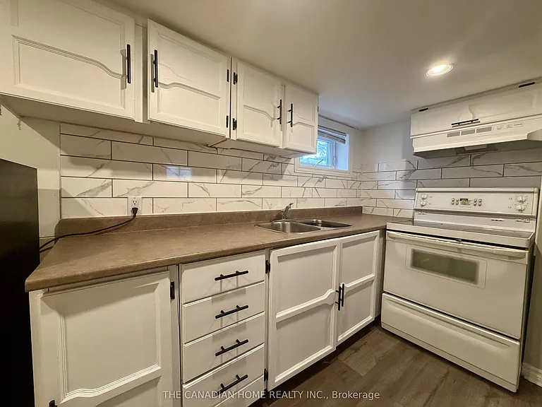 71 English St #BSMNT — Photo 10