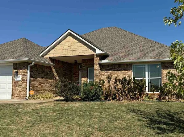 1205 Brandi Dr, Elgin, OK 73538