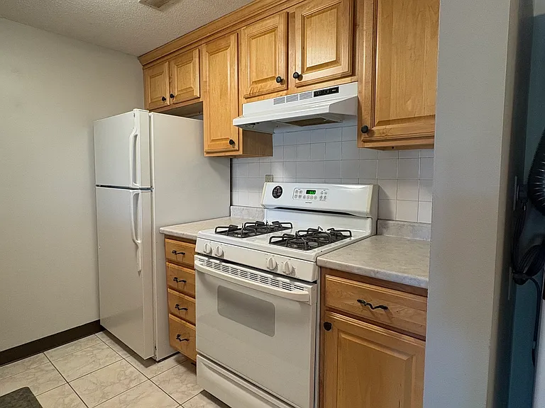 80 Little Oak Ln #80 — Photo 4